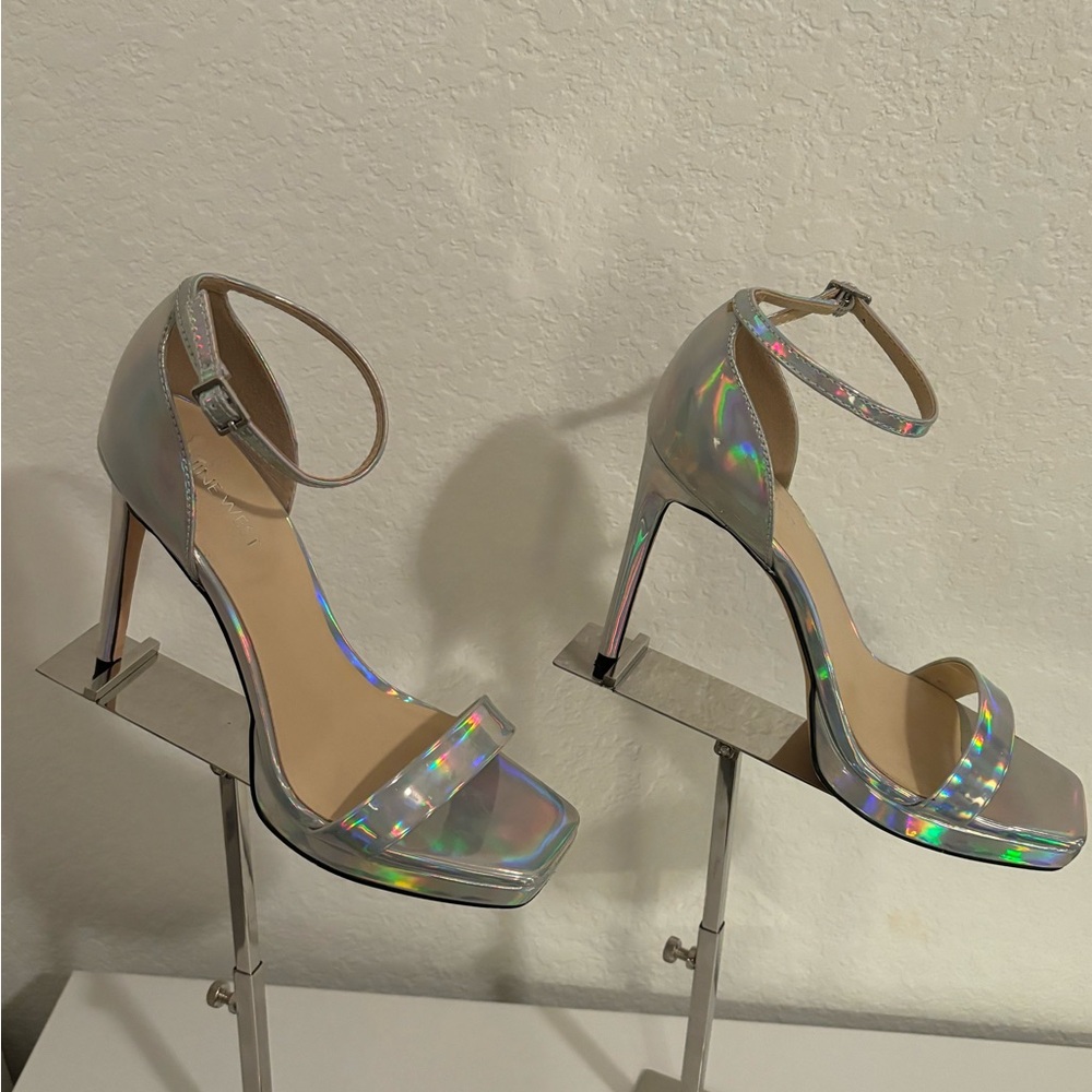 Women high heel size 7